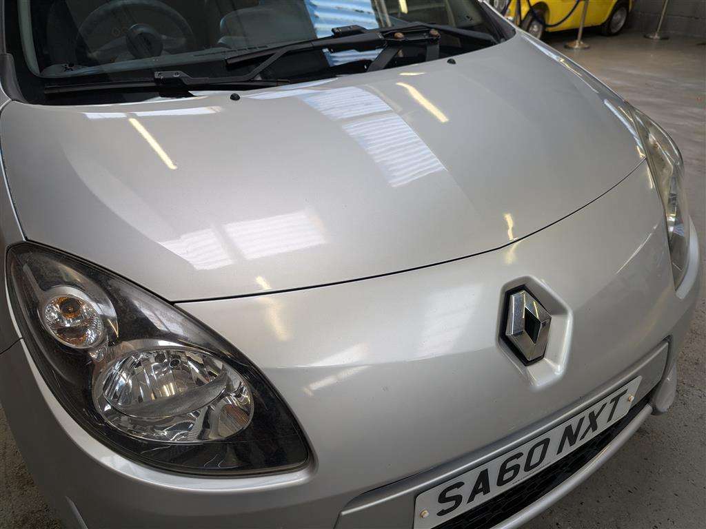 <p>2010 RENAULT TWINGO I-MUSIC</p>