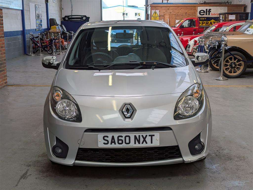 <p>2010 RENAULT TWINGO I-MUSIC</p>
