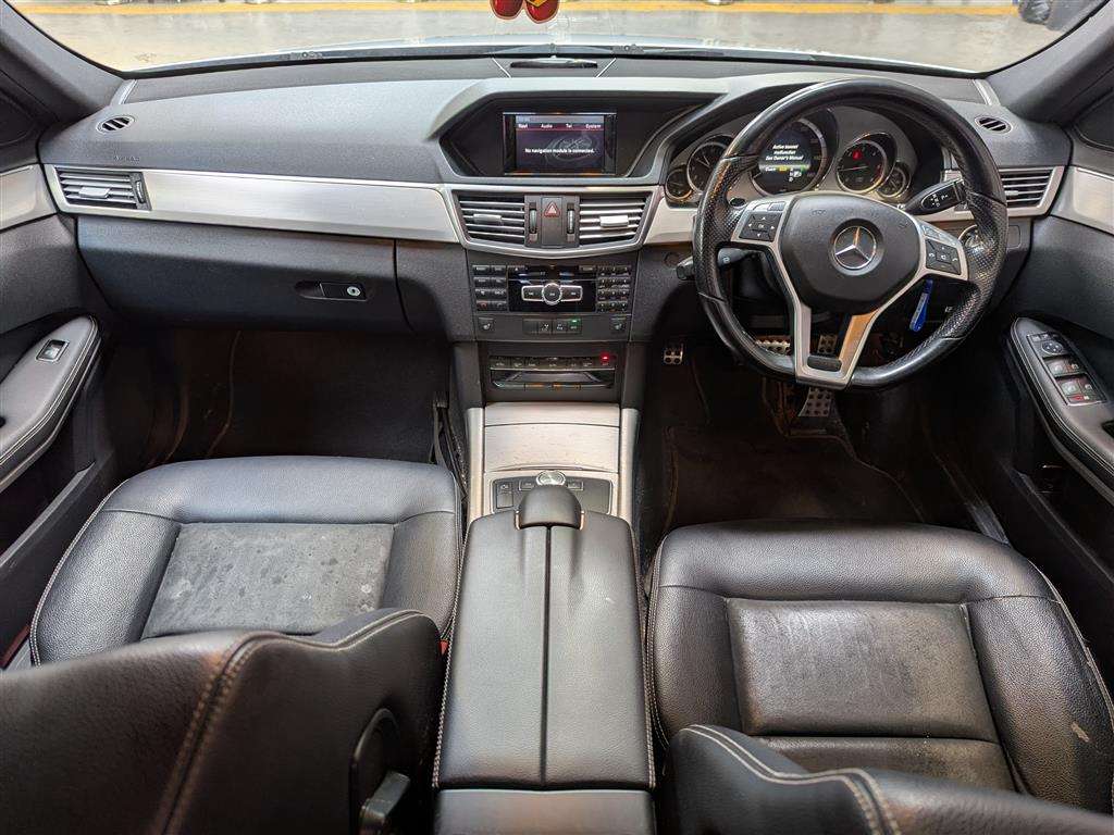 <p>2013 MERCEDES-BENZ E220 SPORT CDI BLUEEF-CY</p>