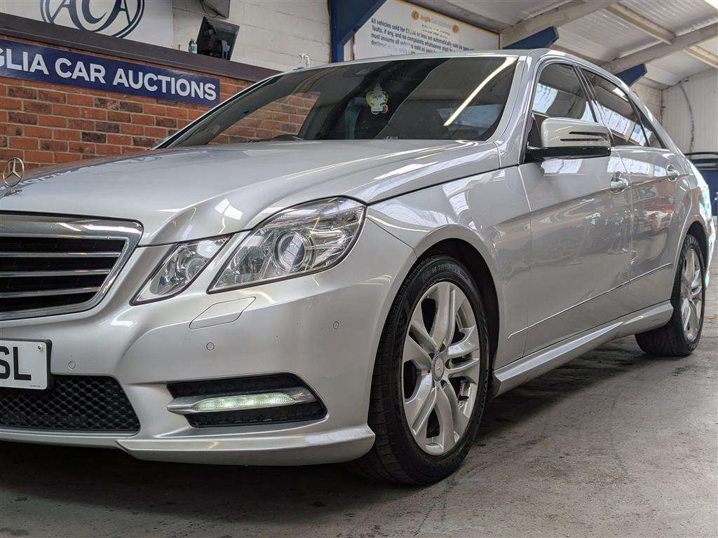 <p>2013 MERCEDES-BENZ E220 SPORT CDI BLUEEF-CY</p>