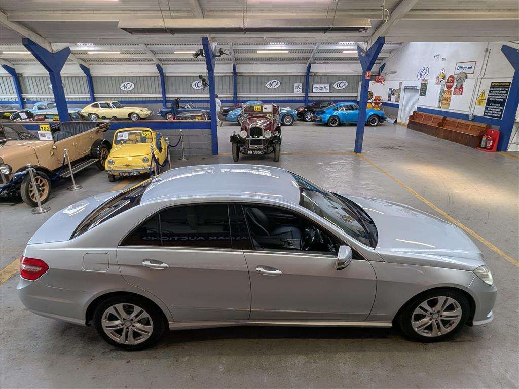 <p>2013 MERCEDES-BENZ E220 SPORT CDI BLUEEF-CY</p>