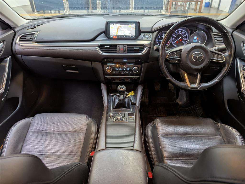 <p>2018 MAZDA 6 SPORT NAV D</p>