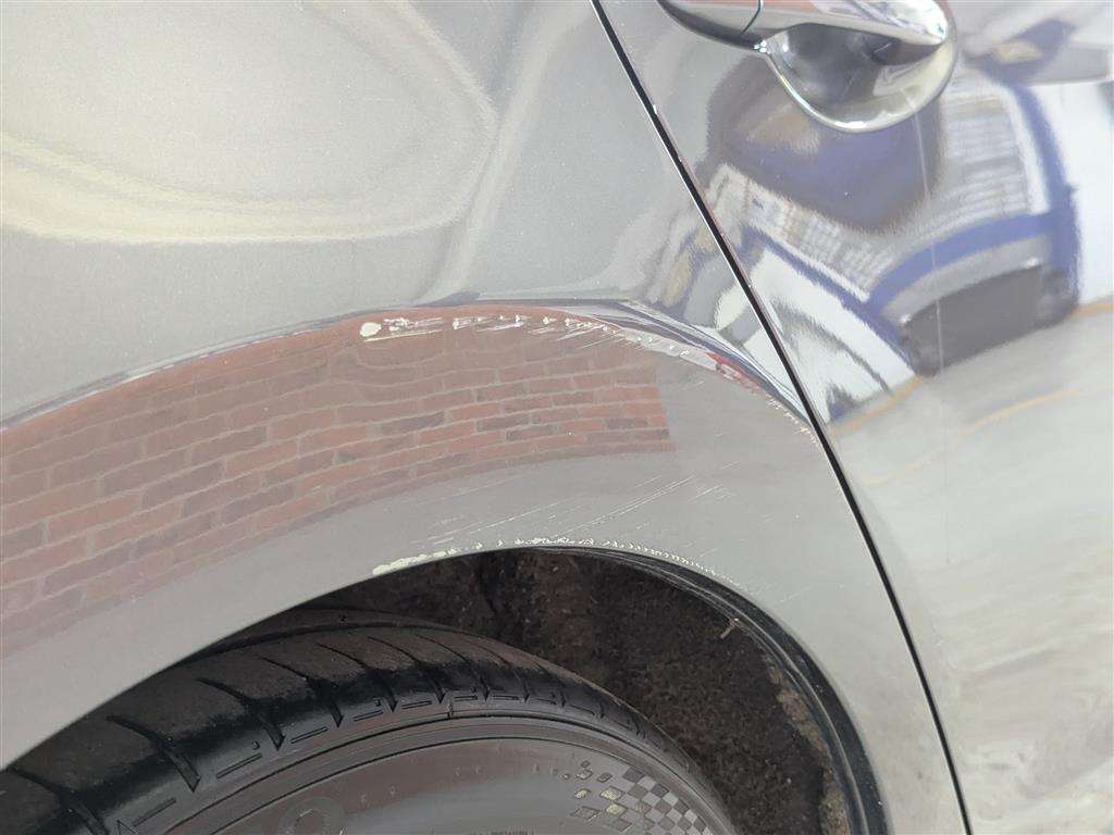 <p>2018 MAZDA 6 SPORT NAV D</p>