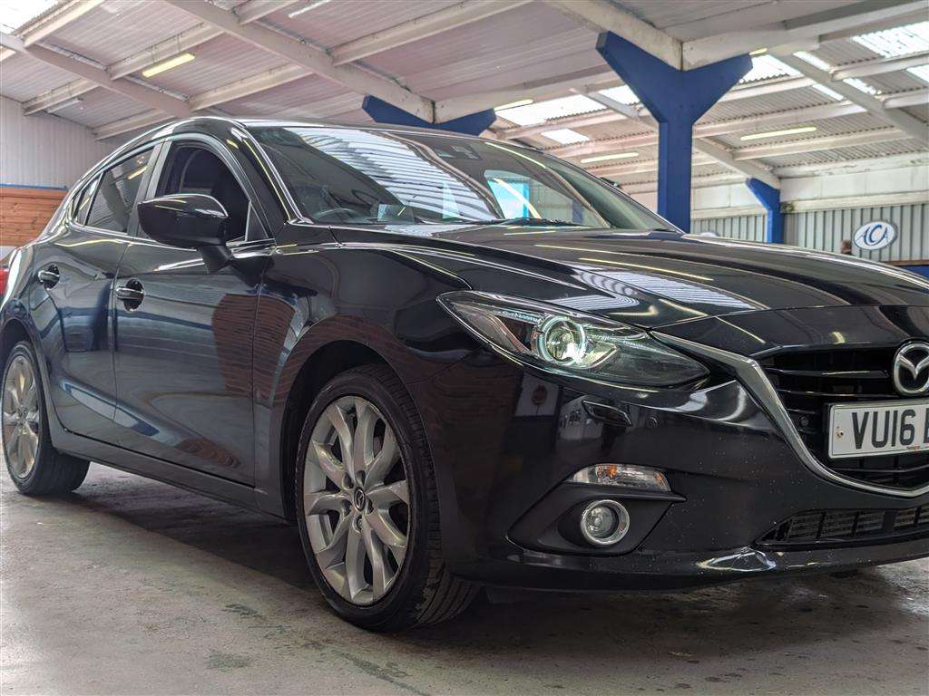 <p>2016 MAZDA 3 SPORT NAV D</p>