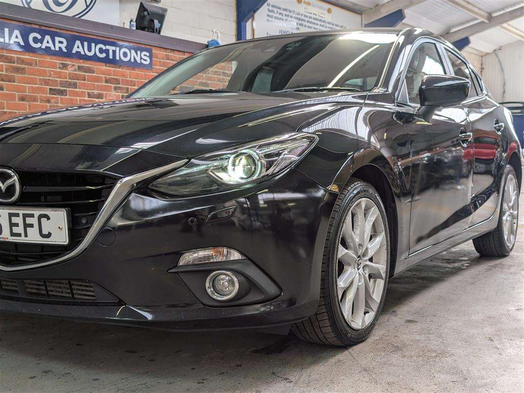 <p>2016 MAZDA 3 SPORT NAV D</p>