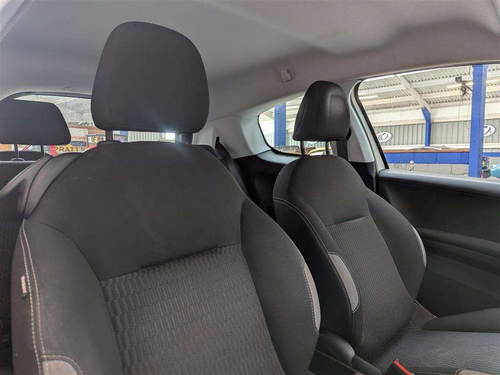 <p>2016 PEUGEOT 208 ACTIVE</p>