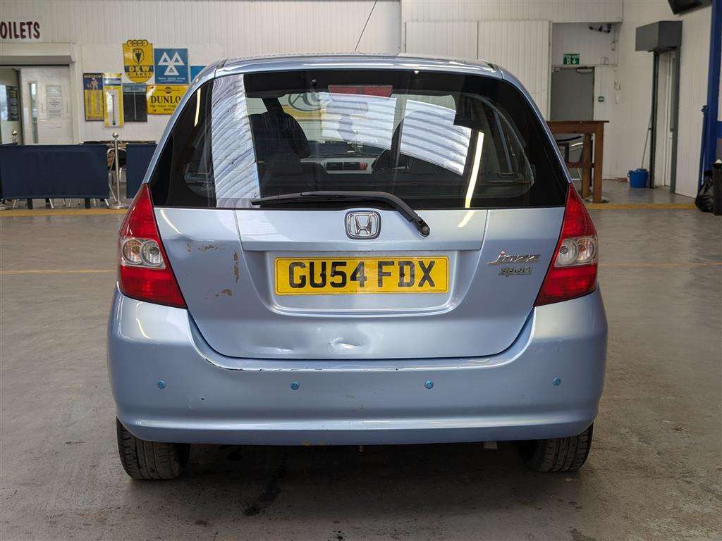 <p>2004 HONDA JAZZ SE SPORT CVT</p>