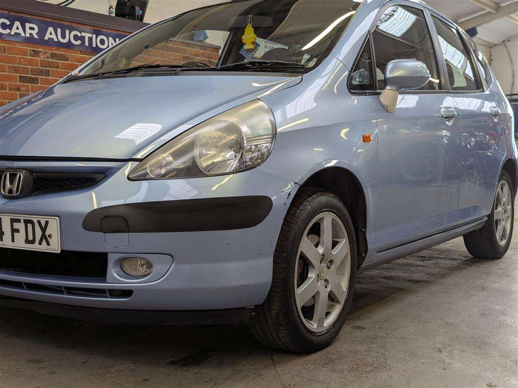 <p>2004 HONDA JAZZ SE SPORT CVT</p>