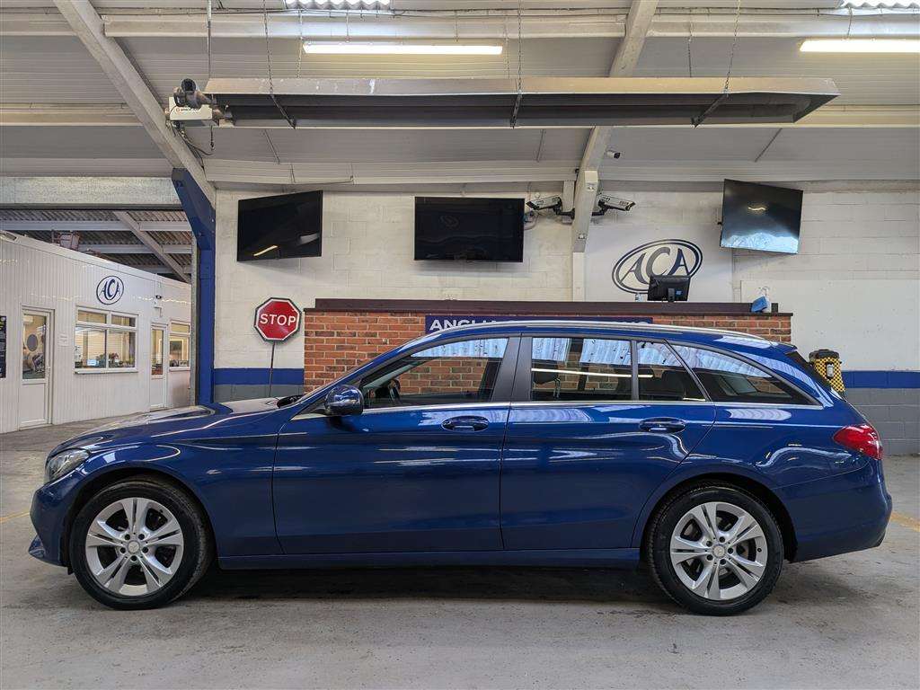 <p>2016 MERCEDES-BENZ C200 D SE EXECUTIVE</p>