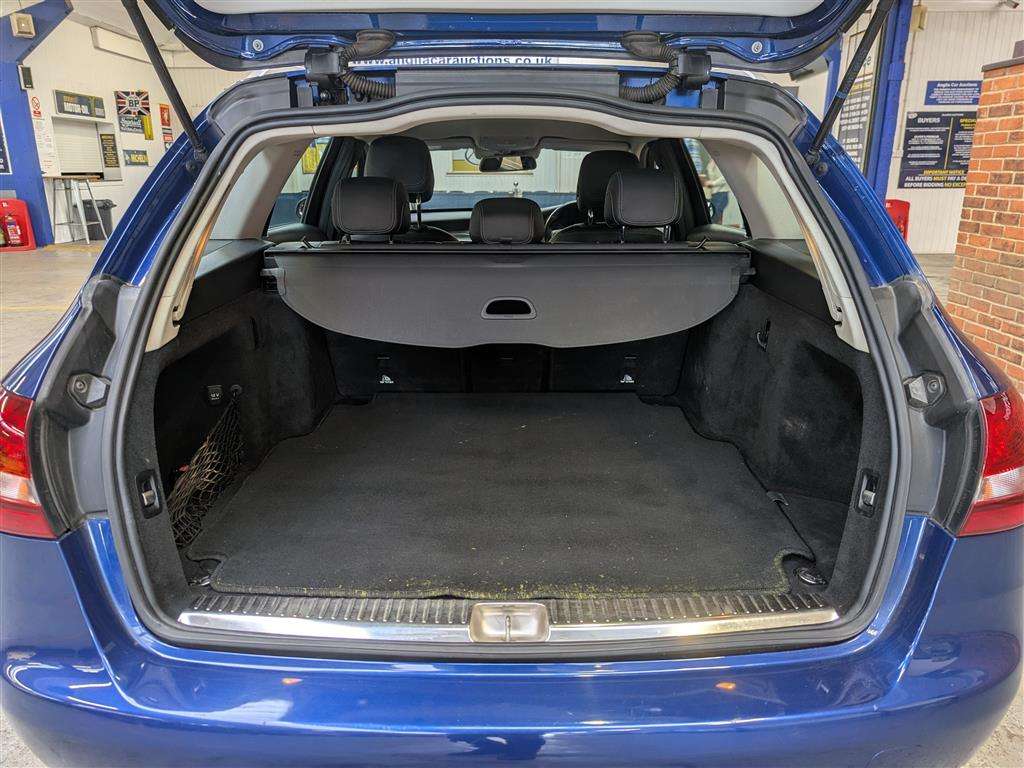 <p>2016 MERCEDES-BENZ C200 D SE EXECUTIVE</p>