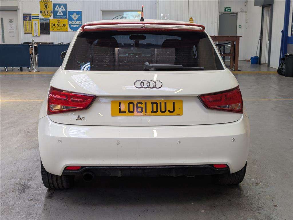 <p>2011 AUDI A1 COMPETITION LINE TDI</p>