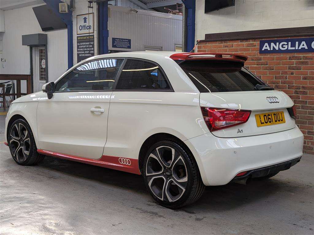 <p>2011 AUDI A1 COMPETITION LINE TDI</p>