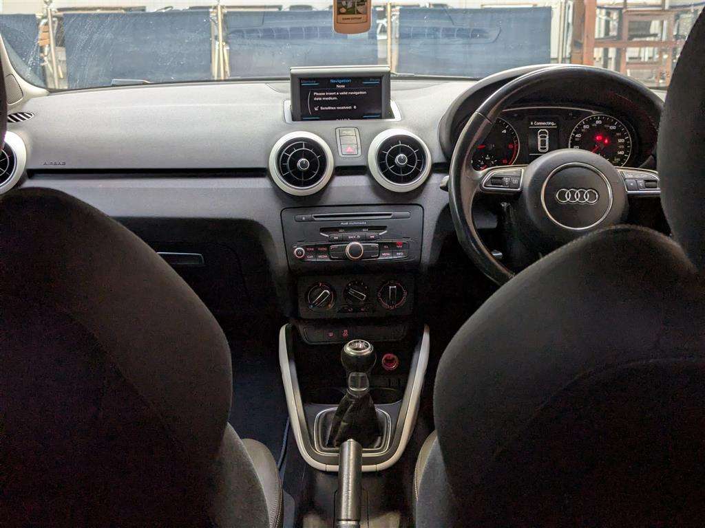 <p>2011 AUDI A1 COMPETITION LINE TDI</p>