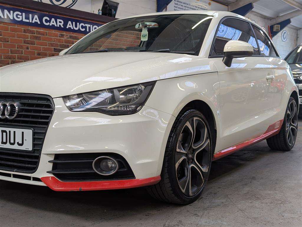 <p>2011 AUDI A1 COMPETITION LINE TDI</p>