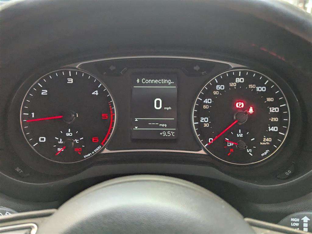 <p>2011 AUDI A1 COMPETITION LINE TDI</p>