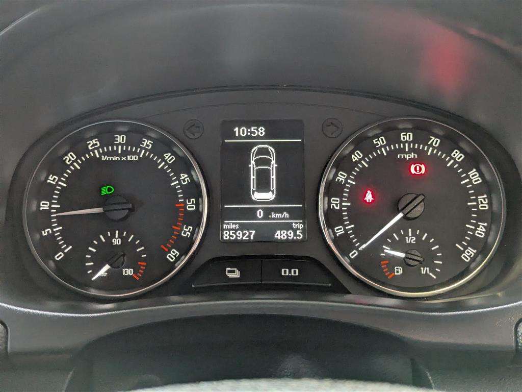 <p>2010 SKODA FABIA ELEGANCE TDI CR 105</p>