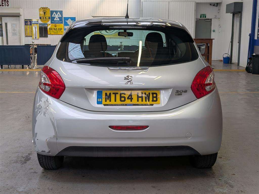 <p>2015 PEUGEOT 208 ACTIVE E-HDI S-A</p>