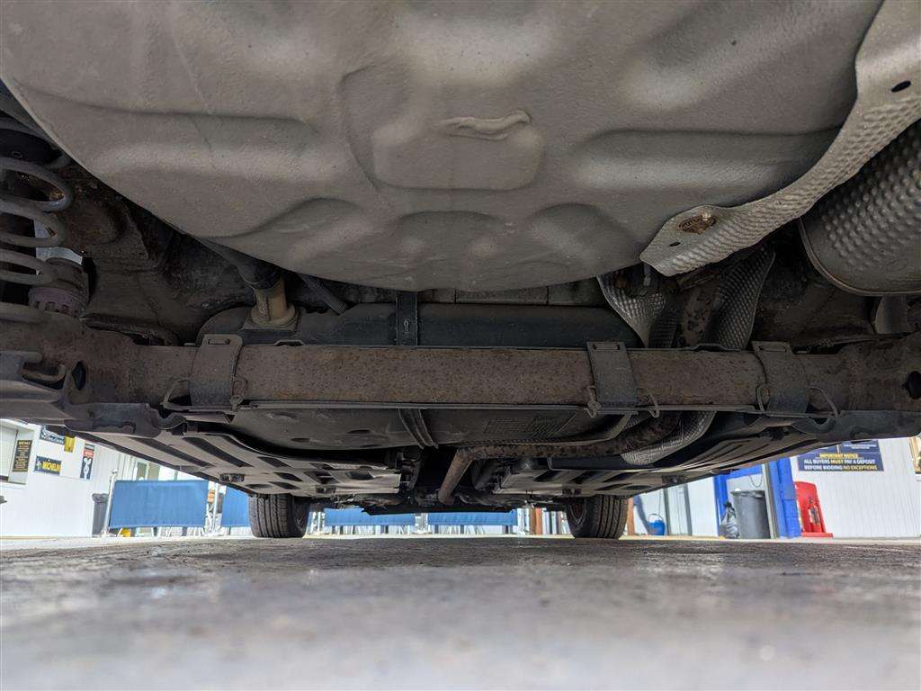 <p>2015 PEUGEOT 208 ACTIVE E-HDI S-A</p>