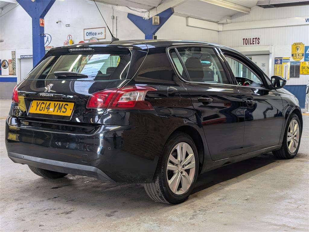 <p>2014 PEUGEOT 308 ACTIVE THP</p>