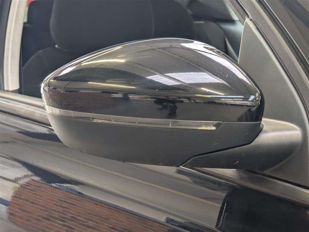 <p>2014 PEUGEOT 308 ACTIVE THP</p>