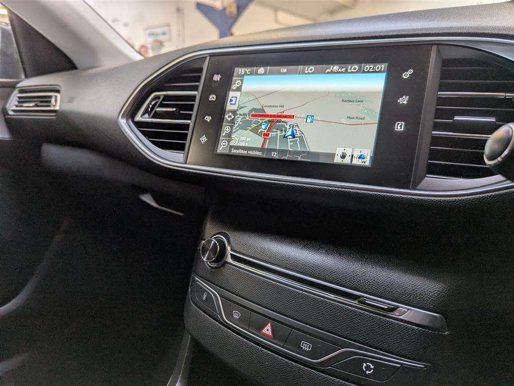 <p>2014 PEUGEOT 308 ACTIVE THP</p>