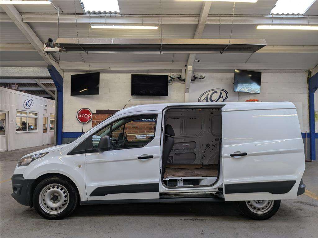 <p>2014 FORD TRANSIT CONNECT 210</p>
