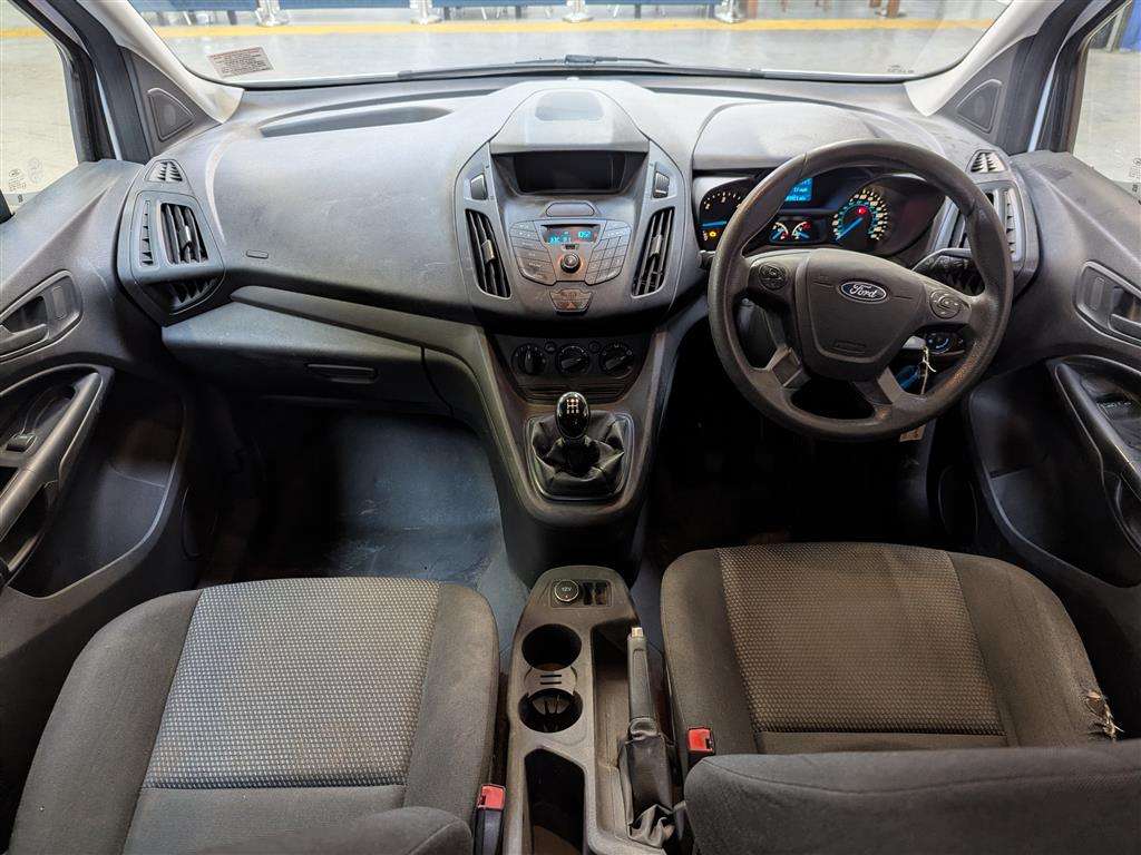 <p>2014 FORD TRANSIT CONNECT 210</p>