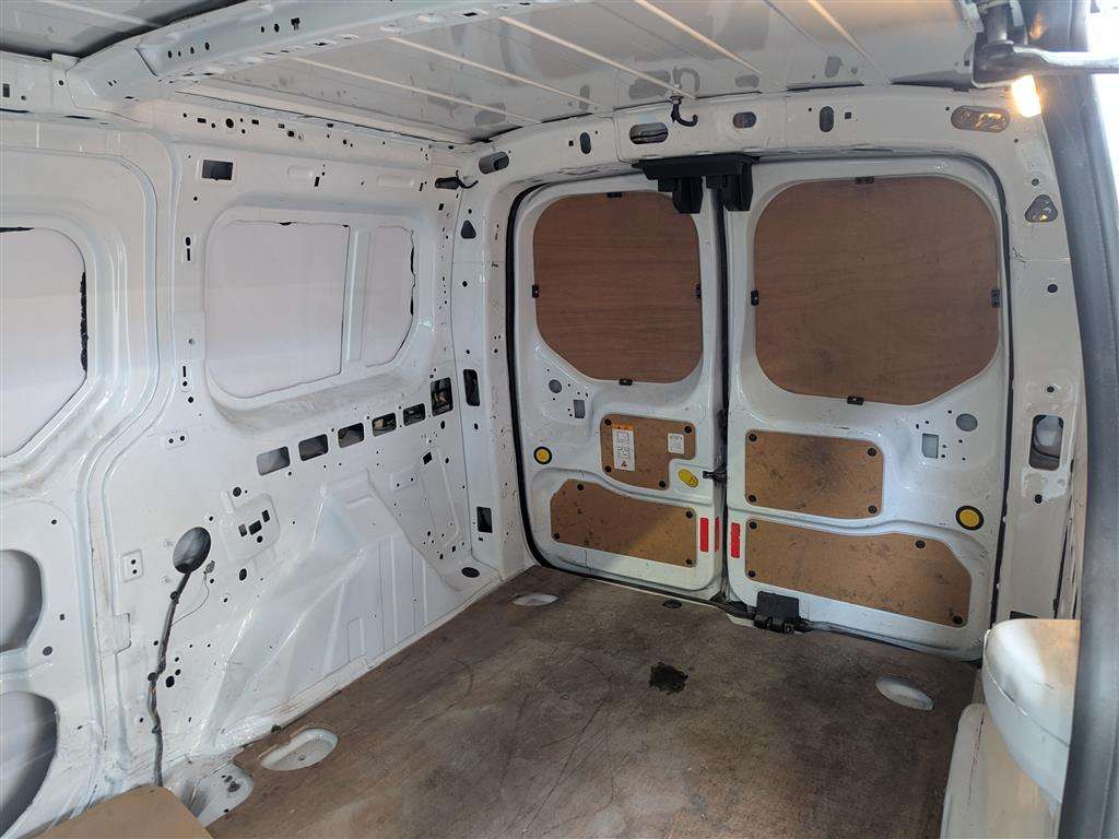 <p>2014 FORD TRANSIT CONNECT 210</p>