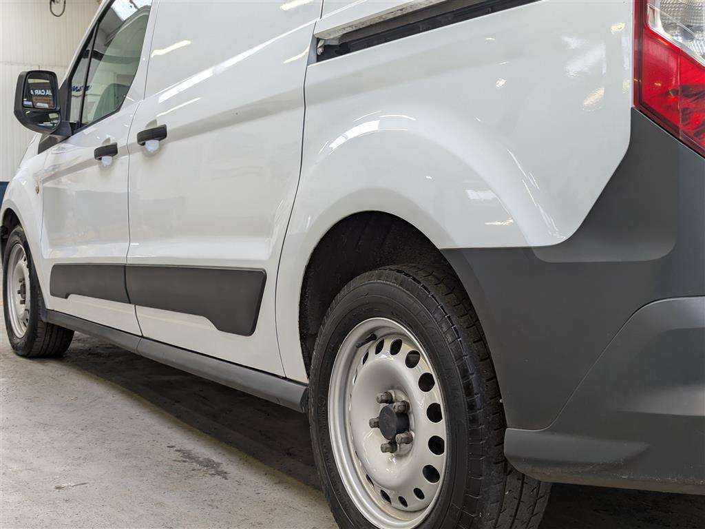 <p>2014 FORD TRANSIT CONNECT 210</p>