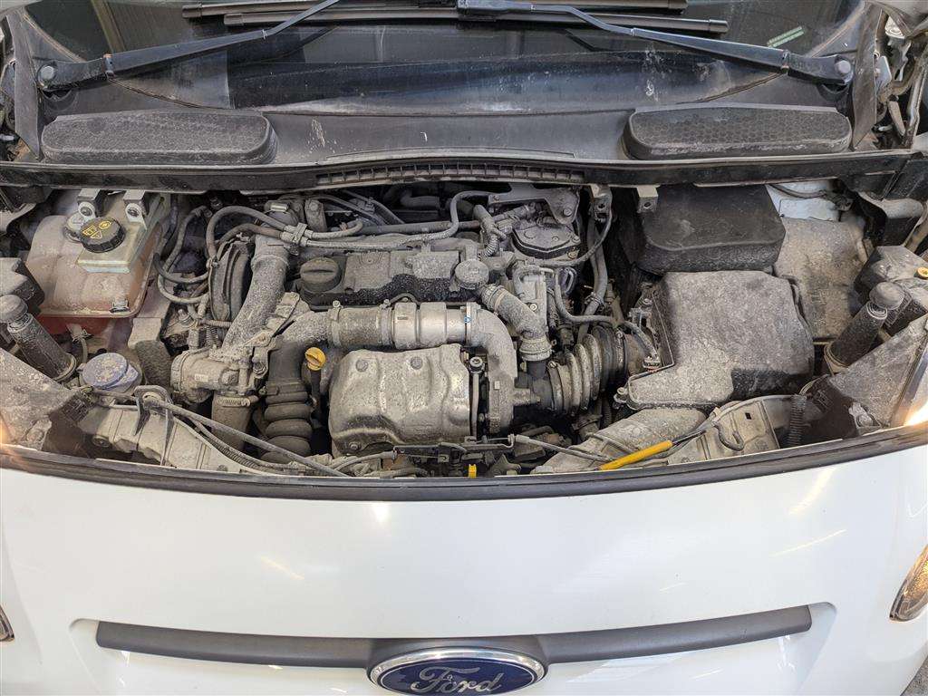 <p>2014 FORD TRANSIT CONNECT 210</p>