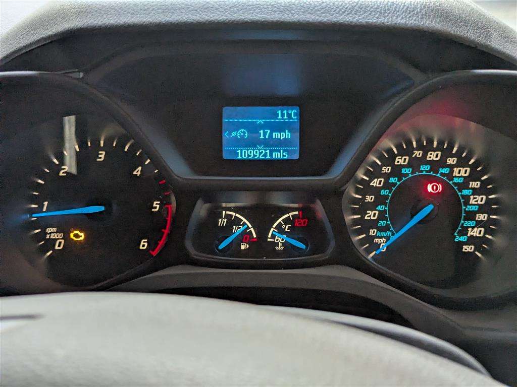 <p>2014 FORD TRANSIT CONNECT 210</p>