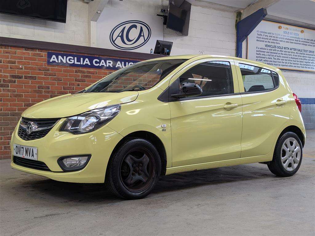 <p>2017 VAUXHALL VIVA SE AC</p>