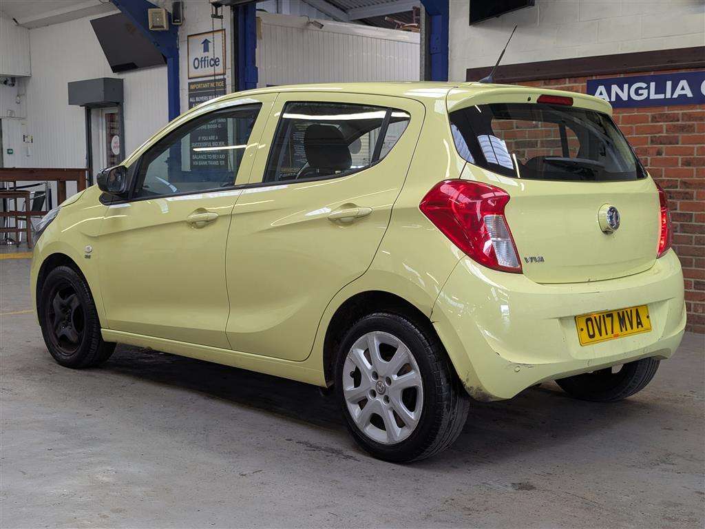 <p>2017 VAUXHALL VIVA SE AC</p>