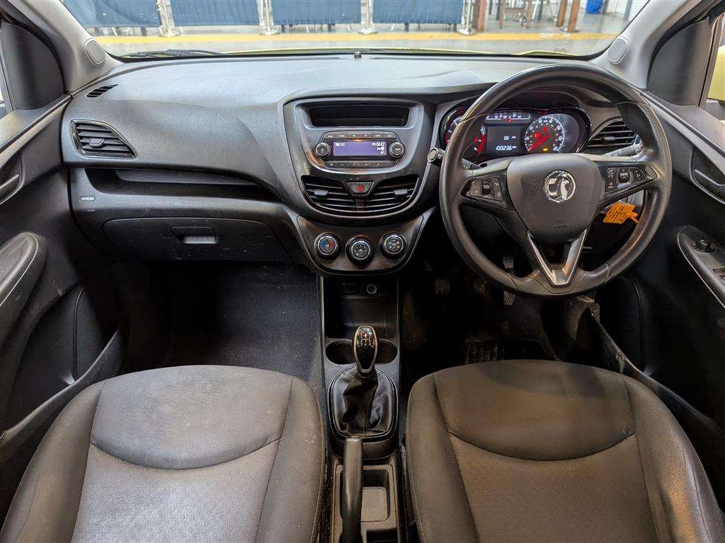 <p>2017 VAUXHALL VIVA SE AC</p>