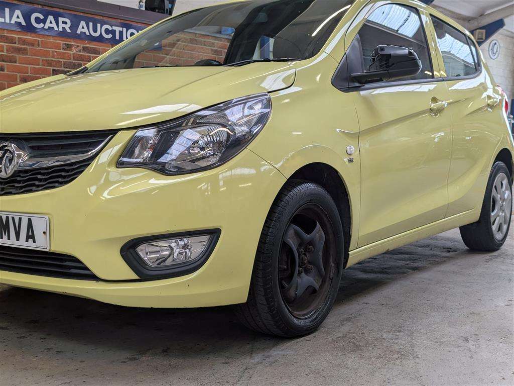 <p>2017 VAUXHALL VIVA SE AC</p>