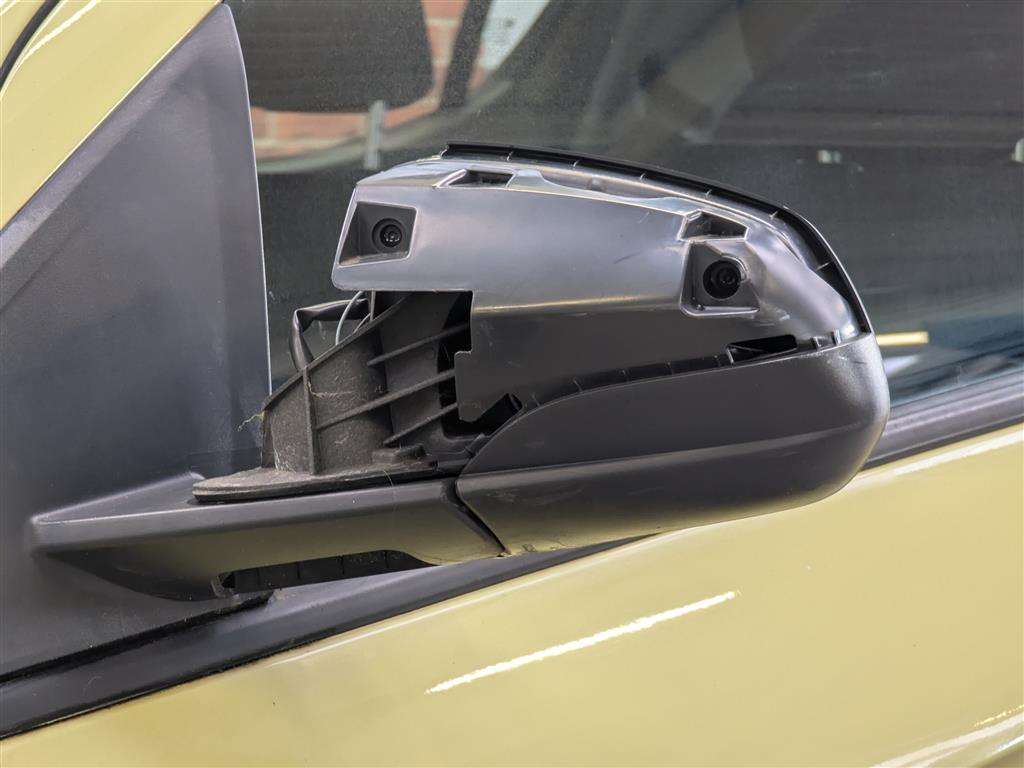 <p>2017 VAUXHALL VIVA SE AC</p>