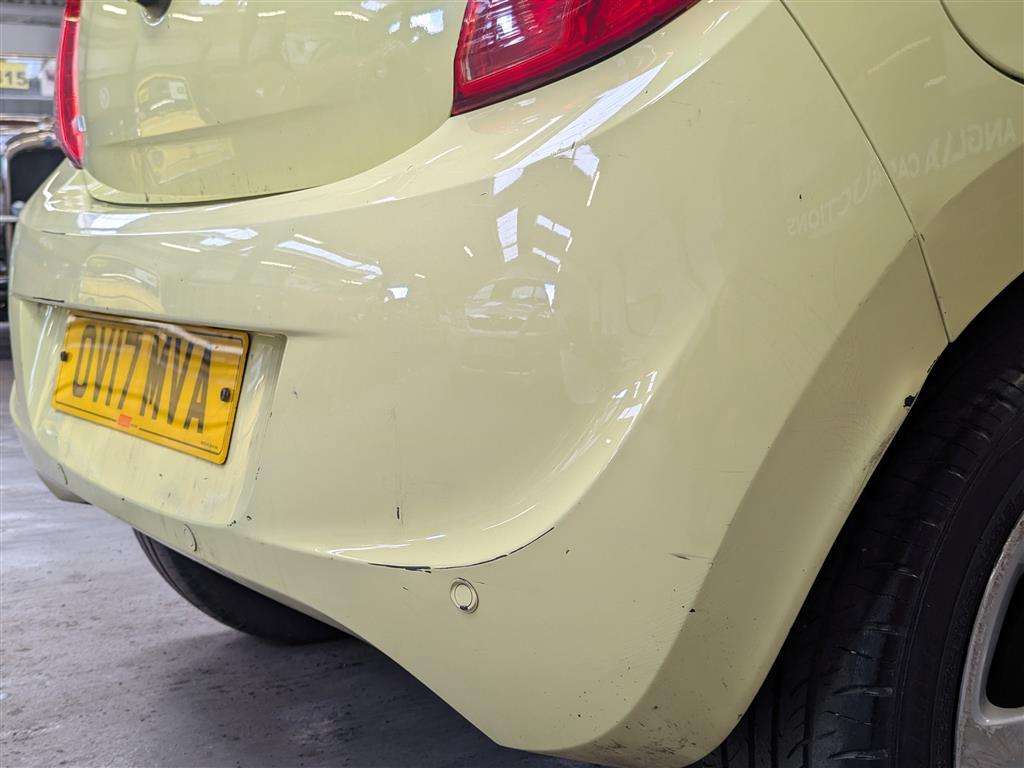 <p>2017 VAUXHALL VIVA SE AC</p>