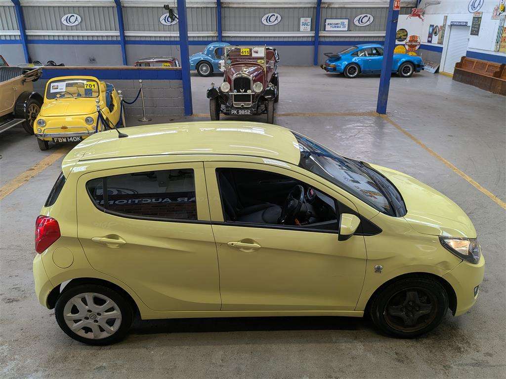 <p>2017 VAUXHALL VIVA SE AC</p>