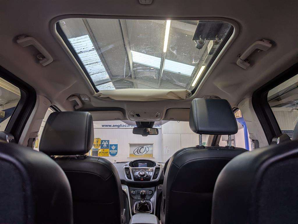 <p>2013 FORD GRAND C-MAX TITANIUM X TD</p>