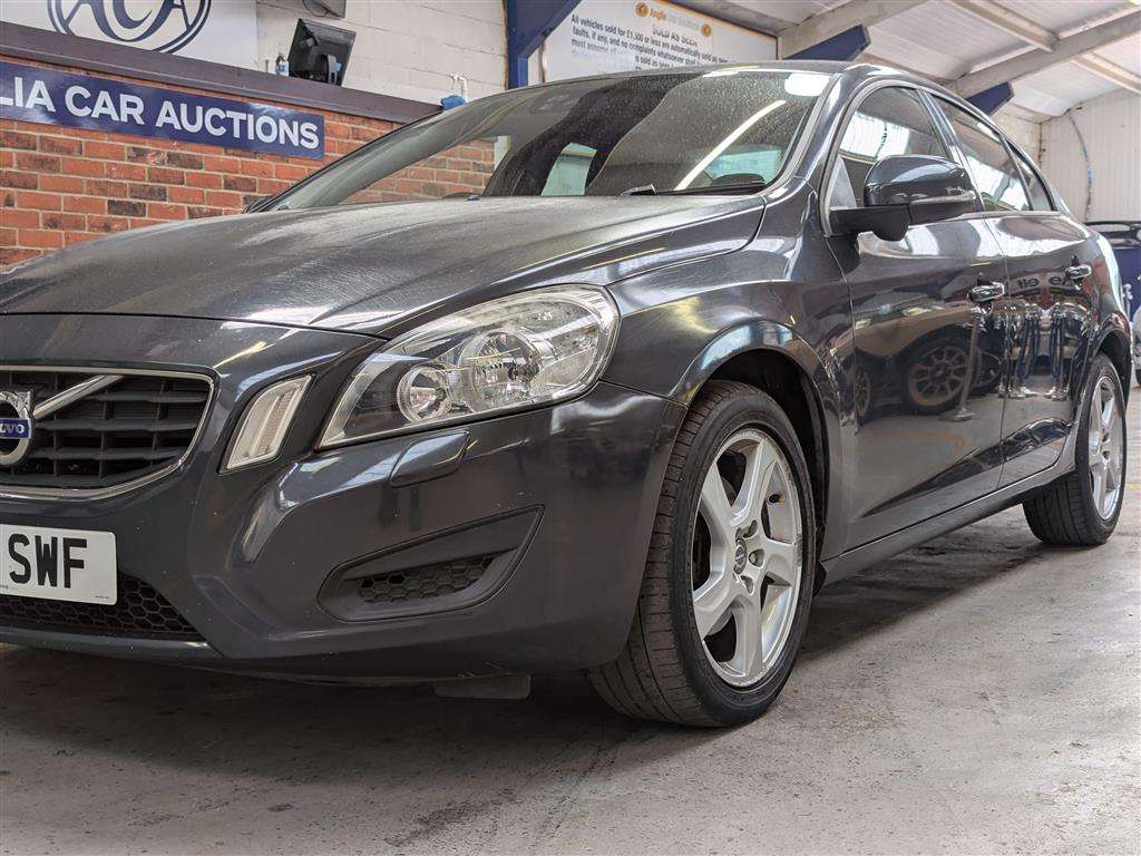 <p>2013 VOLVO S60 ES NAV D2 AUTO</p>