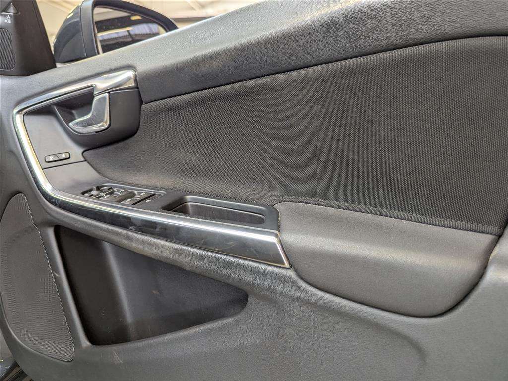 <p>2013 VOLVO S60 ES NAV D2 AUTO</p>