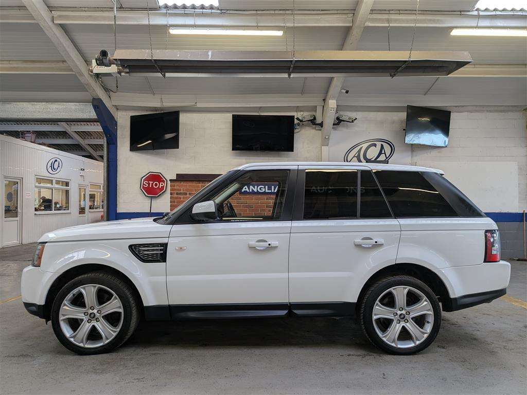 <p>2013 LAND ROVER R ROVER SPORT HSE BLACK S</p>