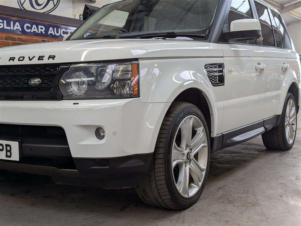 <p>2013 LAND ROVER R ROVER SPORT HSE BLACK S</p>