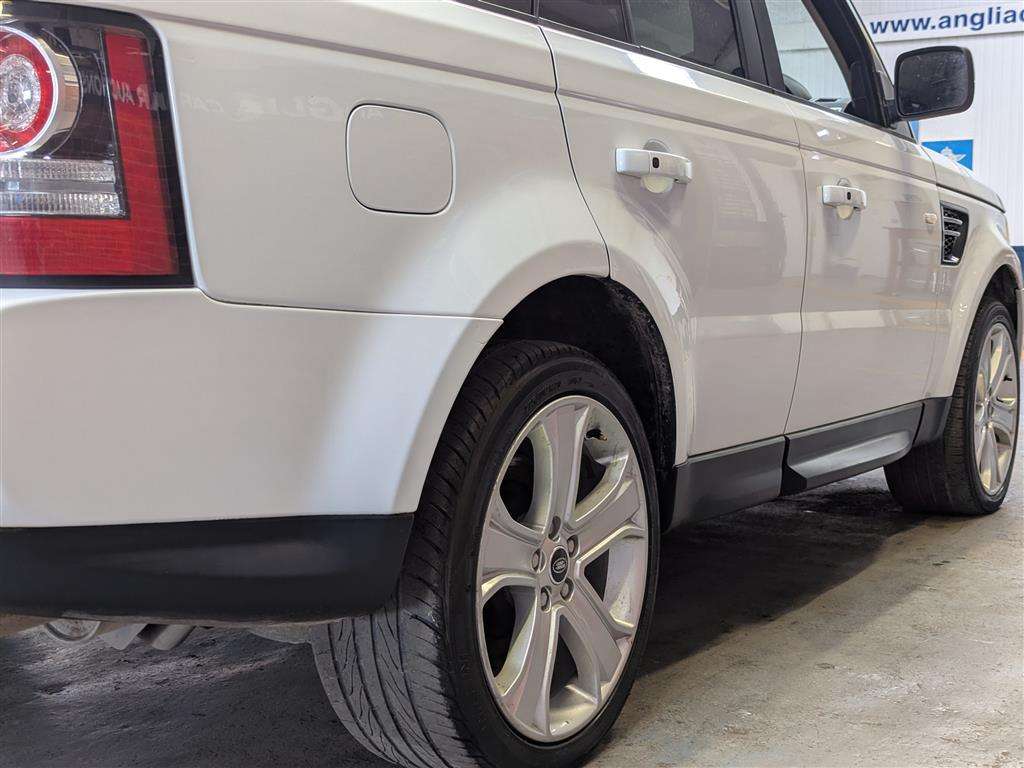 <p>2013 LAND ROVER R ROVER SPORT HSE BLACK S</p>