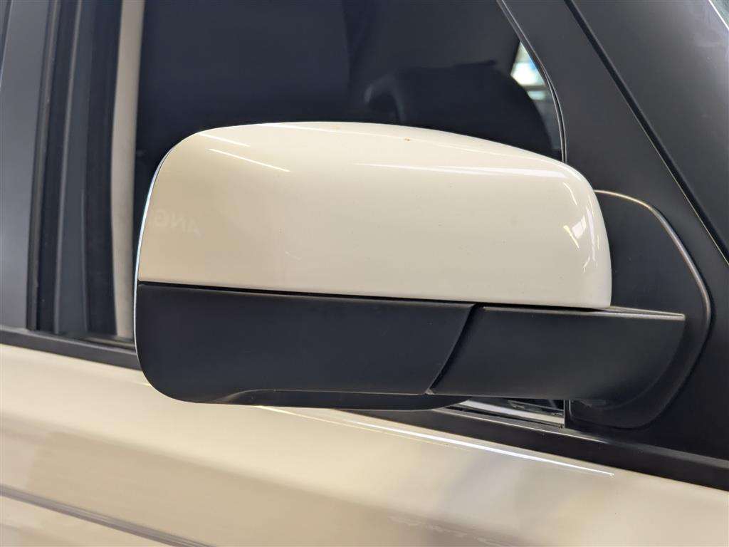 <p>2013 LAND ROVER R ROVER SPORT HSE BLACK S</p>