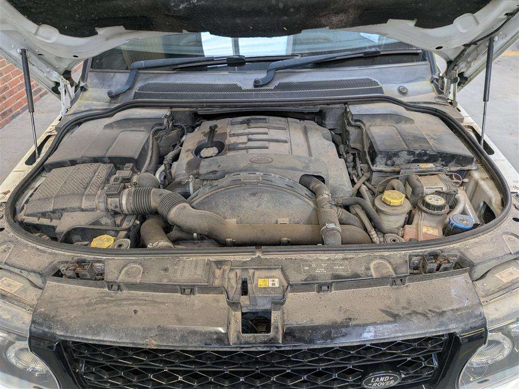 <p>2013 LAND ROVER R ROVER SPORT HSE BLACK S</p>