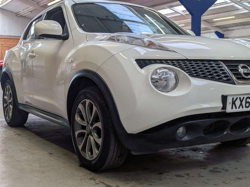 <p>2013 NISSAN JUKE TEKNA CVT</p>