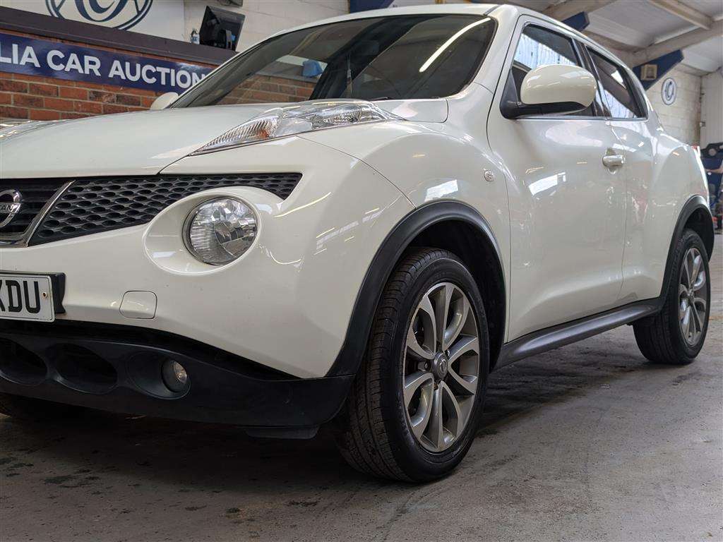 <p>2013 NISSAN JUKE TEKNA CVT</p>