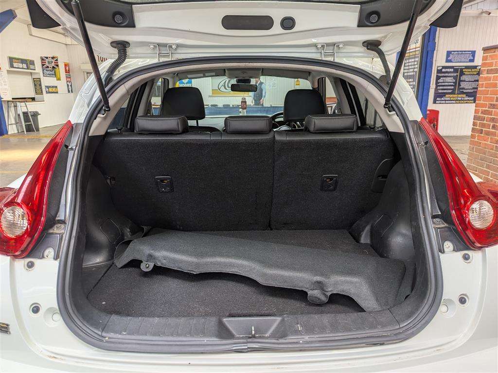 <p>2013 NISSAN JUKE TEKNA CVT</p>