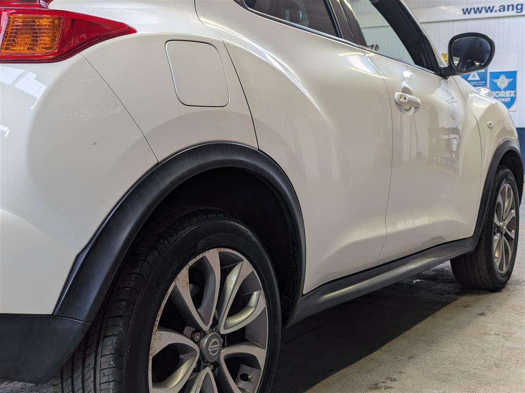 <p>2013 NISSAN JUKE TEKNA CVT</p>